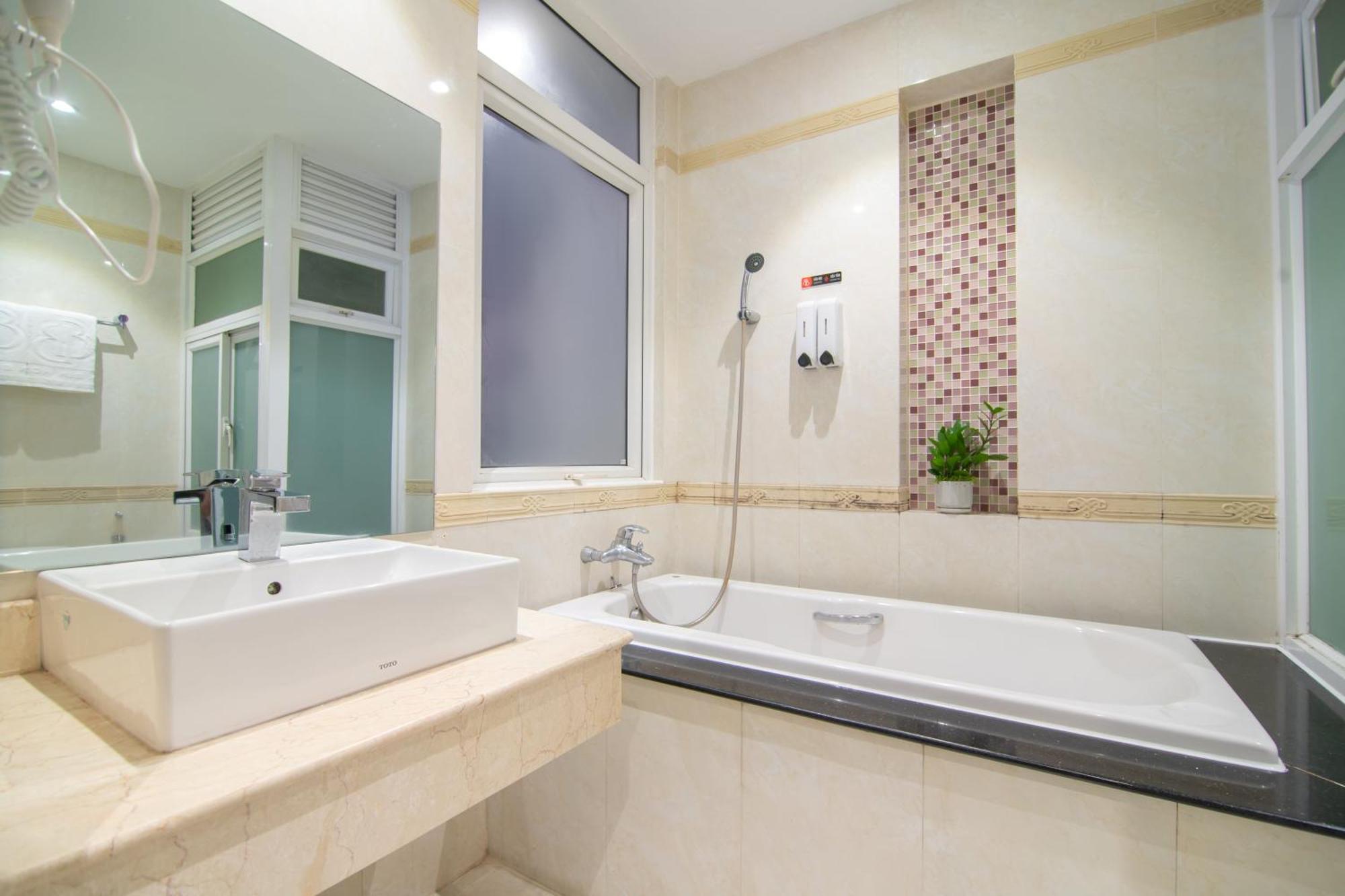 Bin Bin Hotel 6 - Near Secc D7 Ho Či Minovo Město Exteriér fotografie